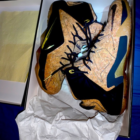 LEBRON CORK 10.5 - Picture 4 of 9